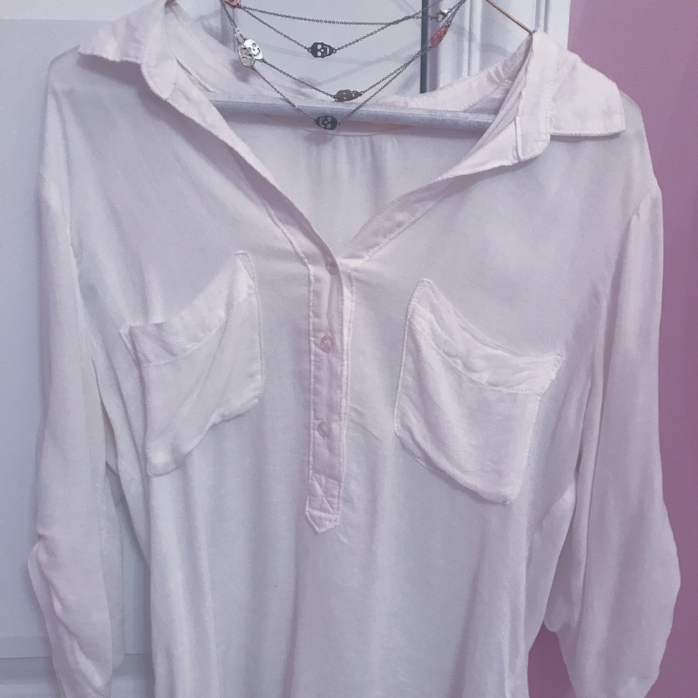 Bella Dahl white blouse